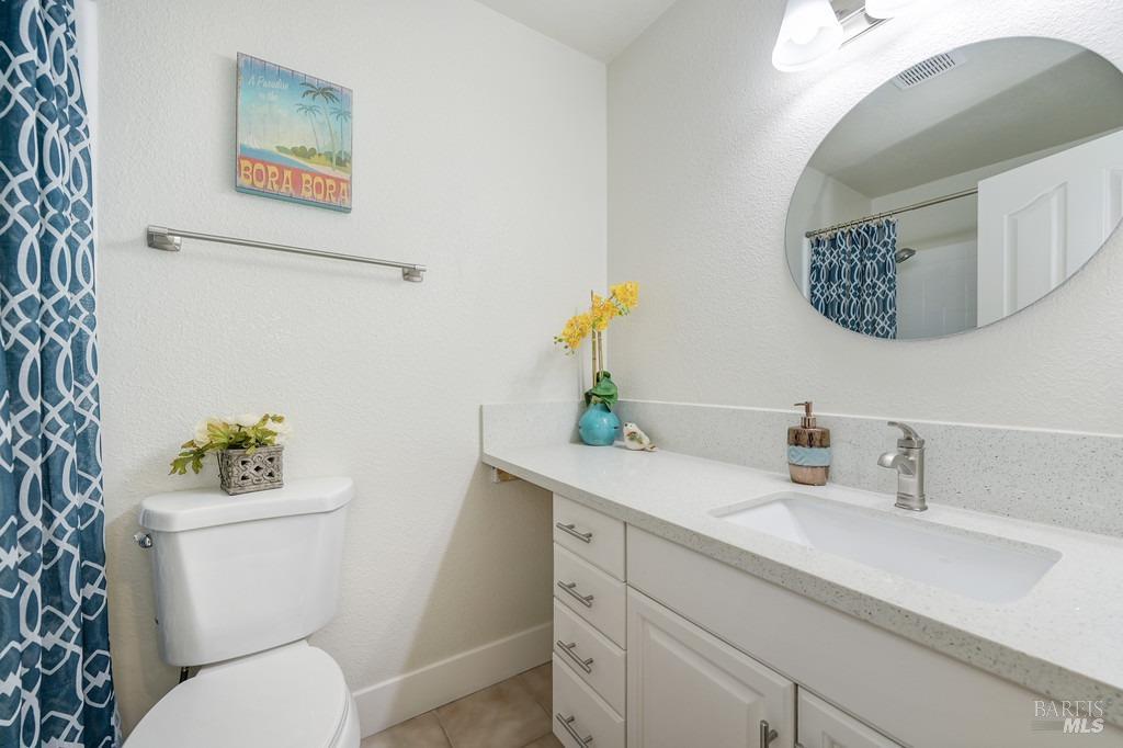 Detail Gallery Image 14 of 26 For 855 Jeffrey Ln, Dixon,  CA 95620 - 3 Beds | 2 Baths