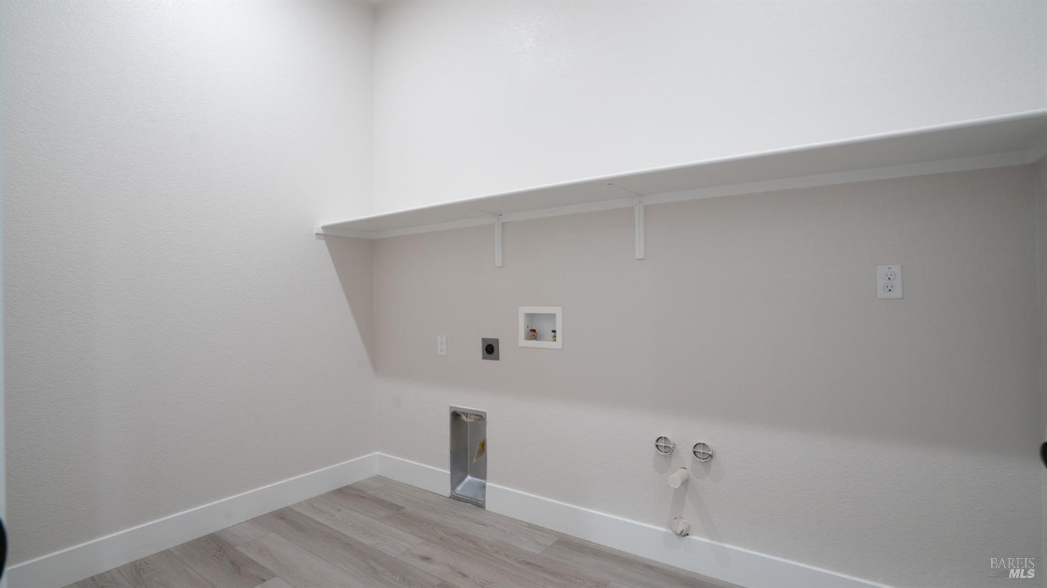 Detail Gallery Image 17 of 42 For 1415 Roosevelt St, Dixon,  CA 95620 - 4 Beds | 3/1 Baths