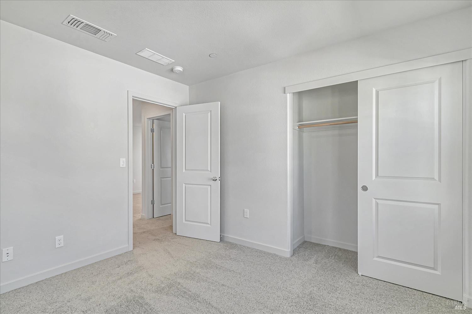 Detail Gallery Image 12 of 20 For 127 Flounder St, Suisun City,  CA 94585 - 3 Beds | 2/1 Baths