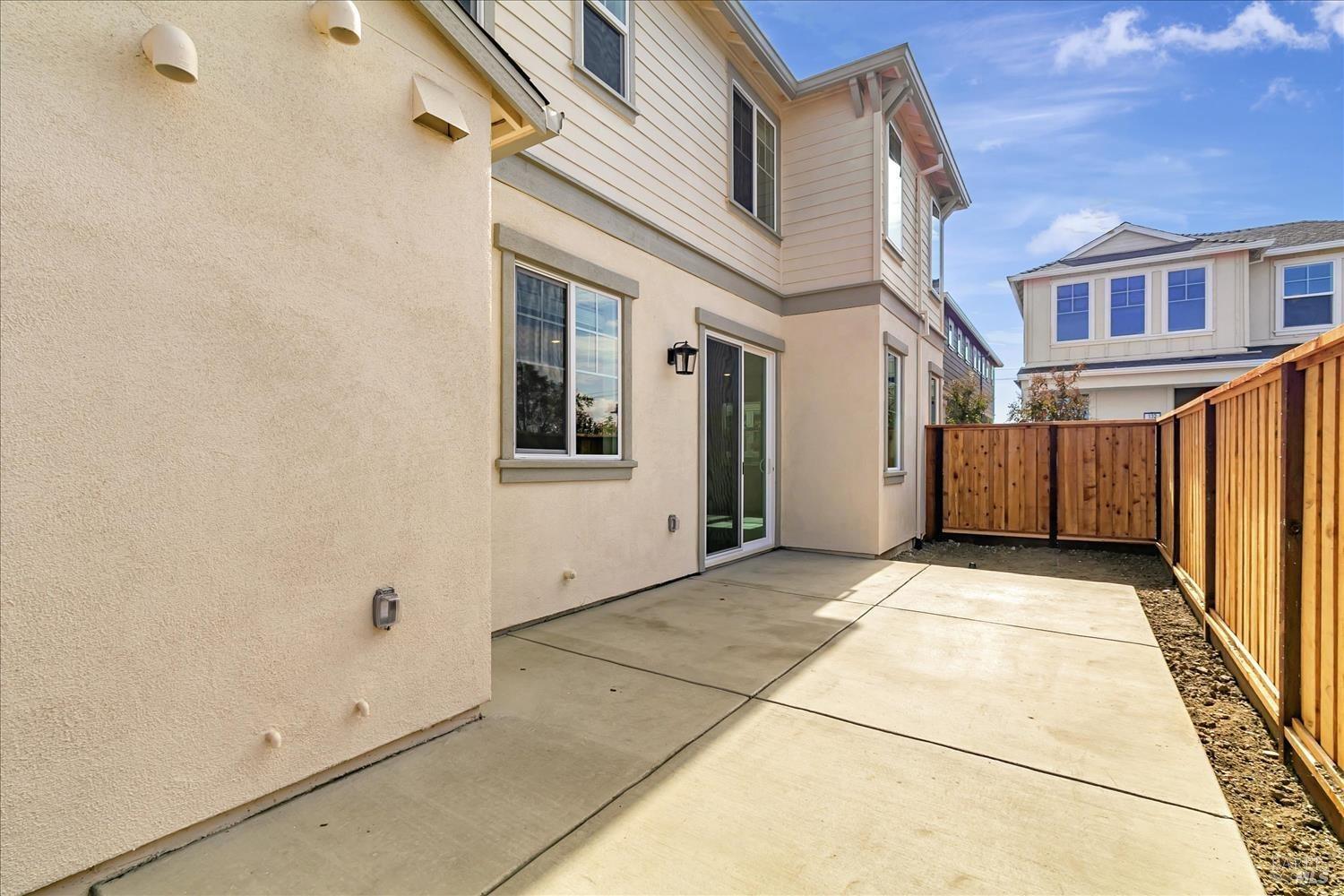 Detail Gallery Image 18 of 20 For 127 Flounder St, Suisun City,  CA 94585 - 3 Beds | 2/1 Baths