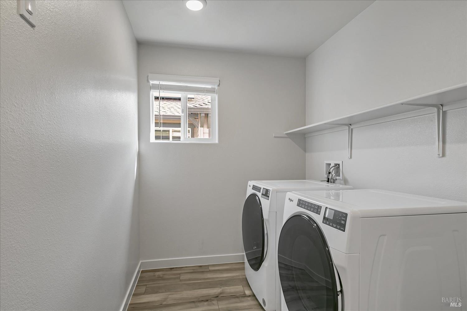 Detail Gallery Image 17 of 20 For 137 Clownfish St, Suisun City,  CA 94585 - 3 Beds | 2/1 Baths