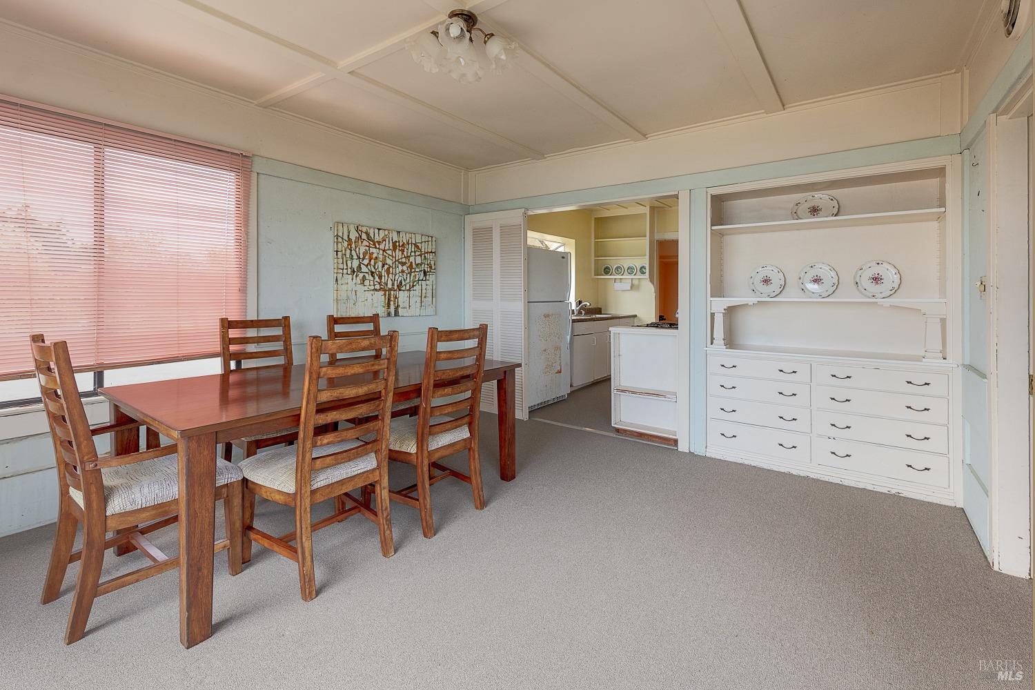 Detail Gallery Image 6 of 28 For 81 Crescente Ave, Bolinas,  CA 94924 - 2 Beds | 1 Baths