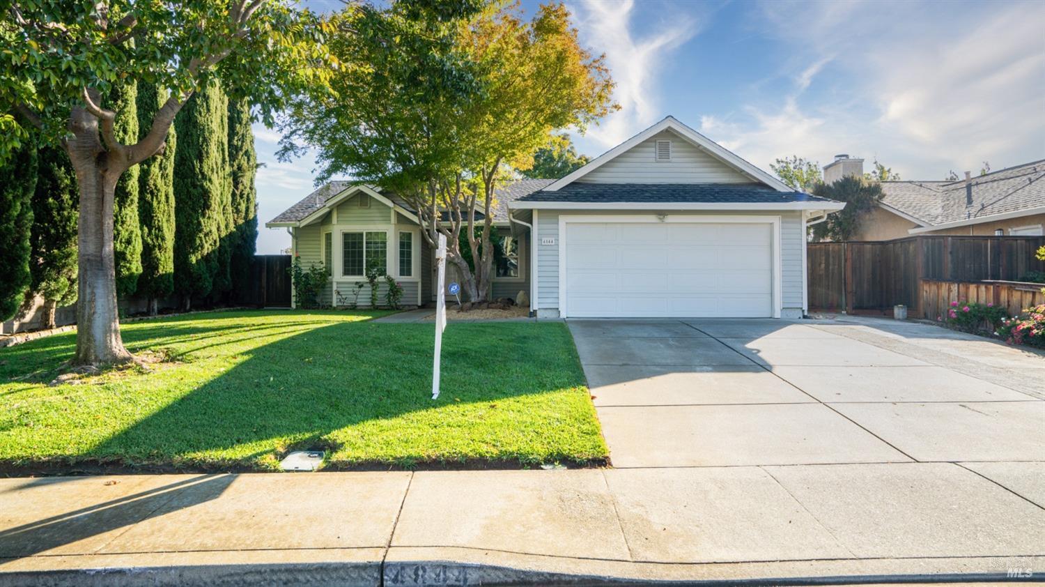 Detail Gallery Image 1 of 47 For 4844 Birkdale Cir, Fairfield,  CA 94534 - 4 Beds | 2 Baths