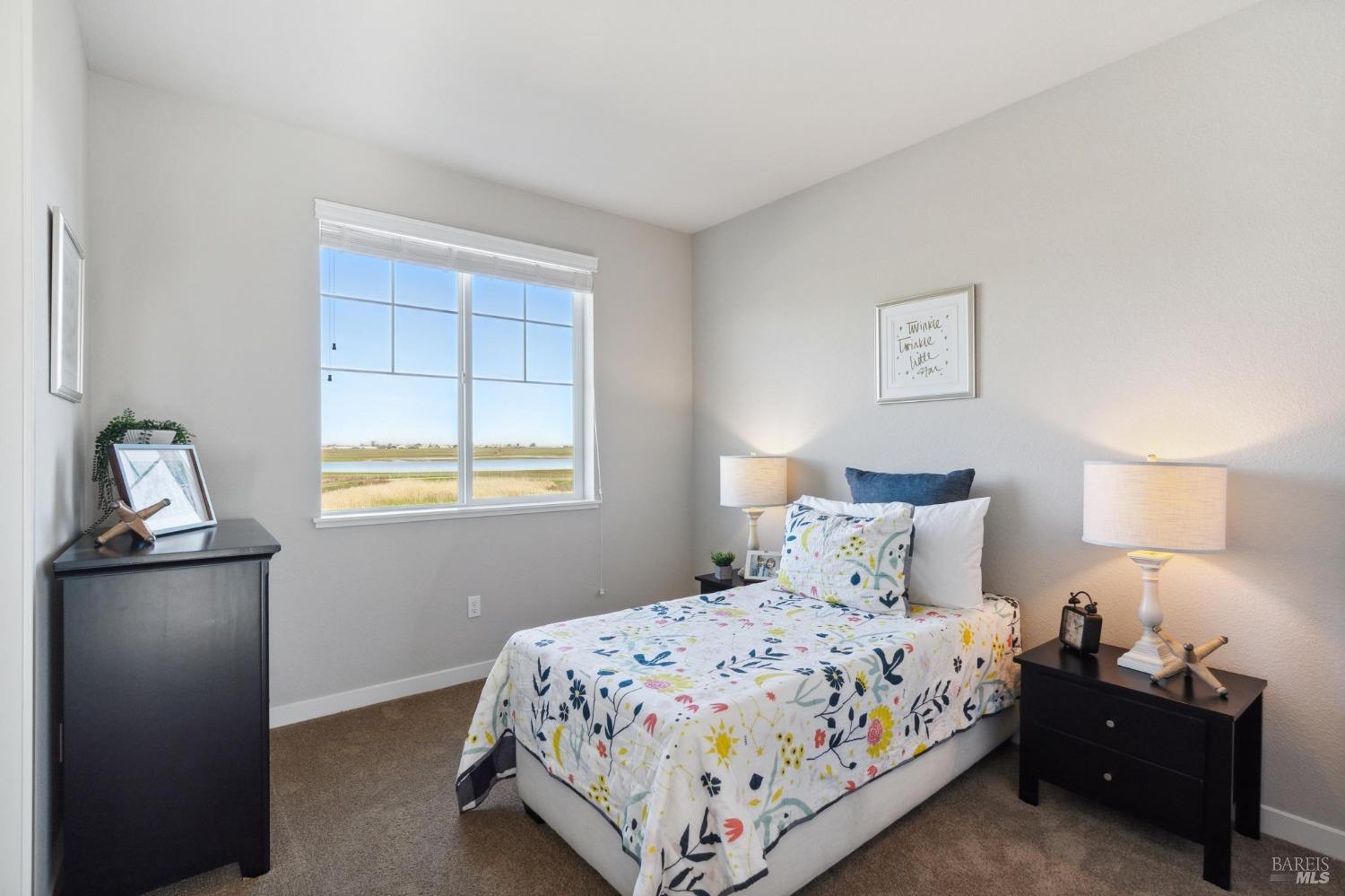 Detail Gallery Image 18 of 20 For 1574 Feast Ct, Fairfield,  CA 94533 - 3 Beds | 2/1 Baths