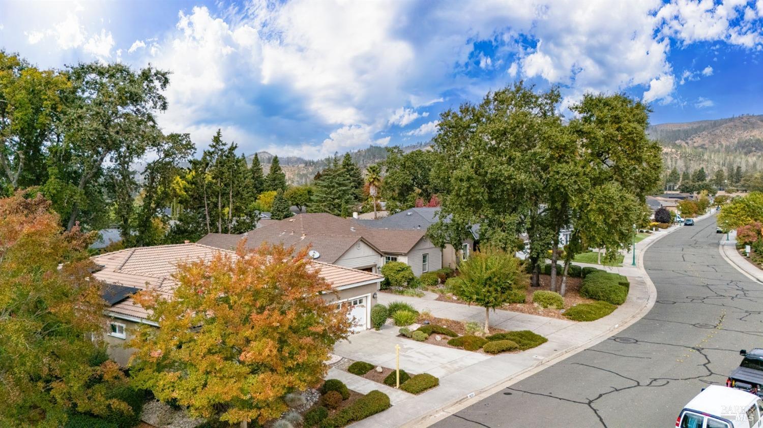 Detail Gallery Image 53 of 62 For 9221 Oak Trail Cir, Santa Rosa,  CA 95409 - 2 Beds | 2 Baths