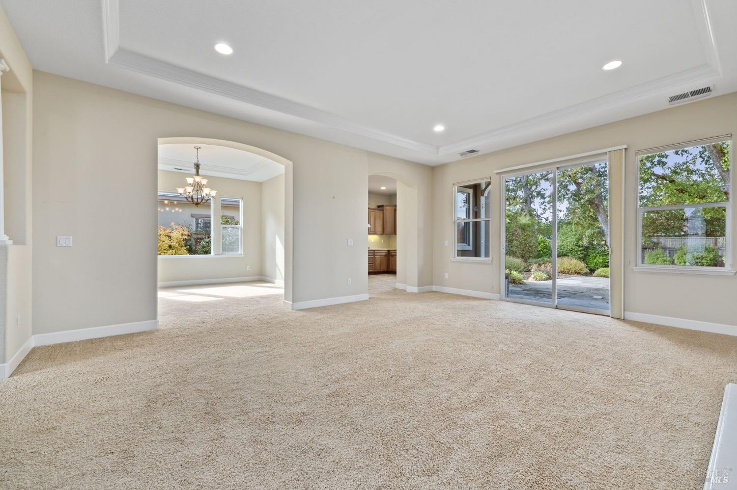 Detail Gallery Image 15 of 62 For 9221 Oak Trail Cir, Santa Rosa,  CA 95409 - 2 Beds | 2 Baths