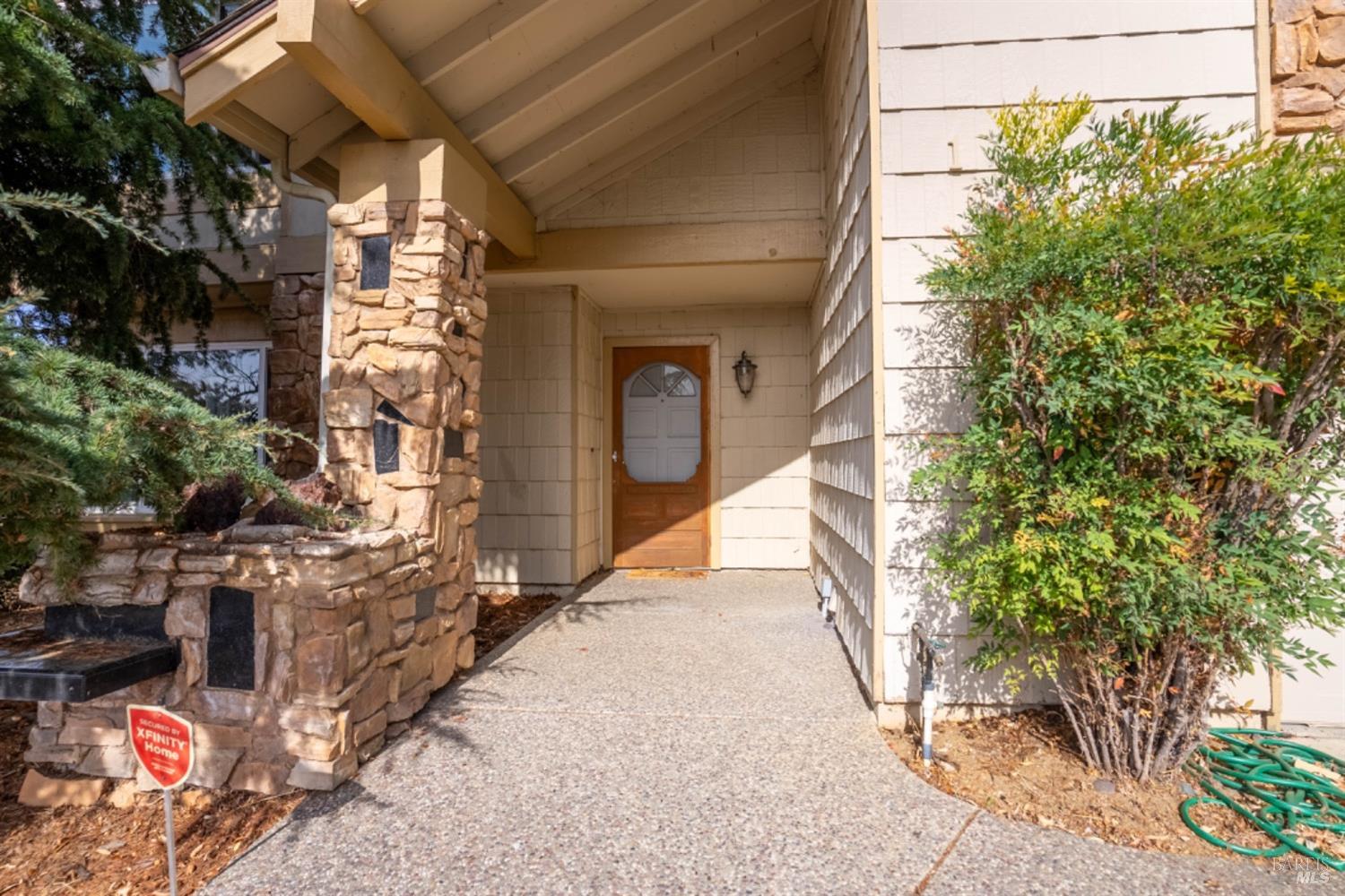 Detail Gallery Image 3 of 26 For 106 Evergreen Way, Vallejo,  CA 94591 - 3 Beds | 2/1 Baths