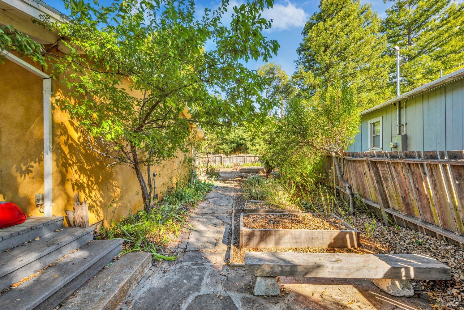 Detail Gallery Image 33 of 33 For 12440 Anderson Valley Way, Boonville,  CA 95415 - 3 Beds | 2/1 Baths