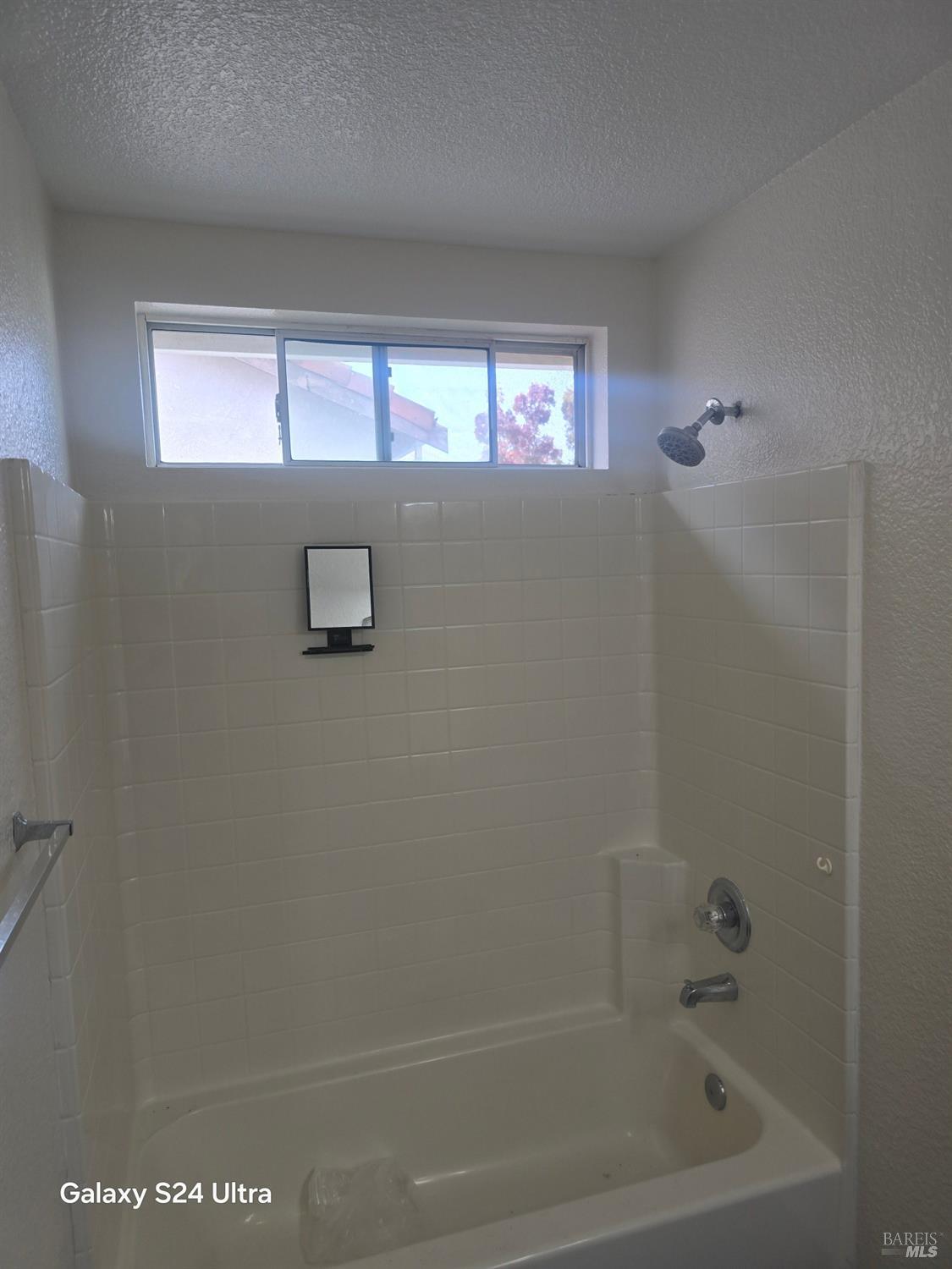 Detail Gallery Image 19 of 32 For 661 Sawgrass Ct, Vacaville,  CA 95687 - 3 Beds | 2/1 Baths