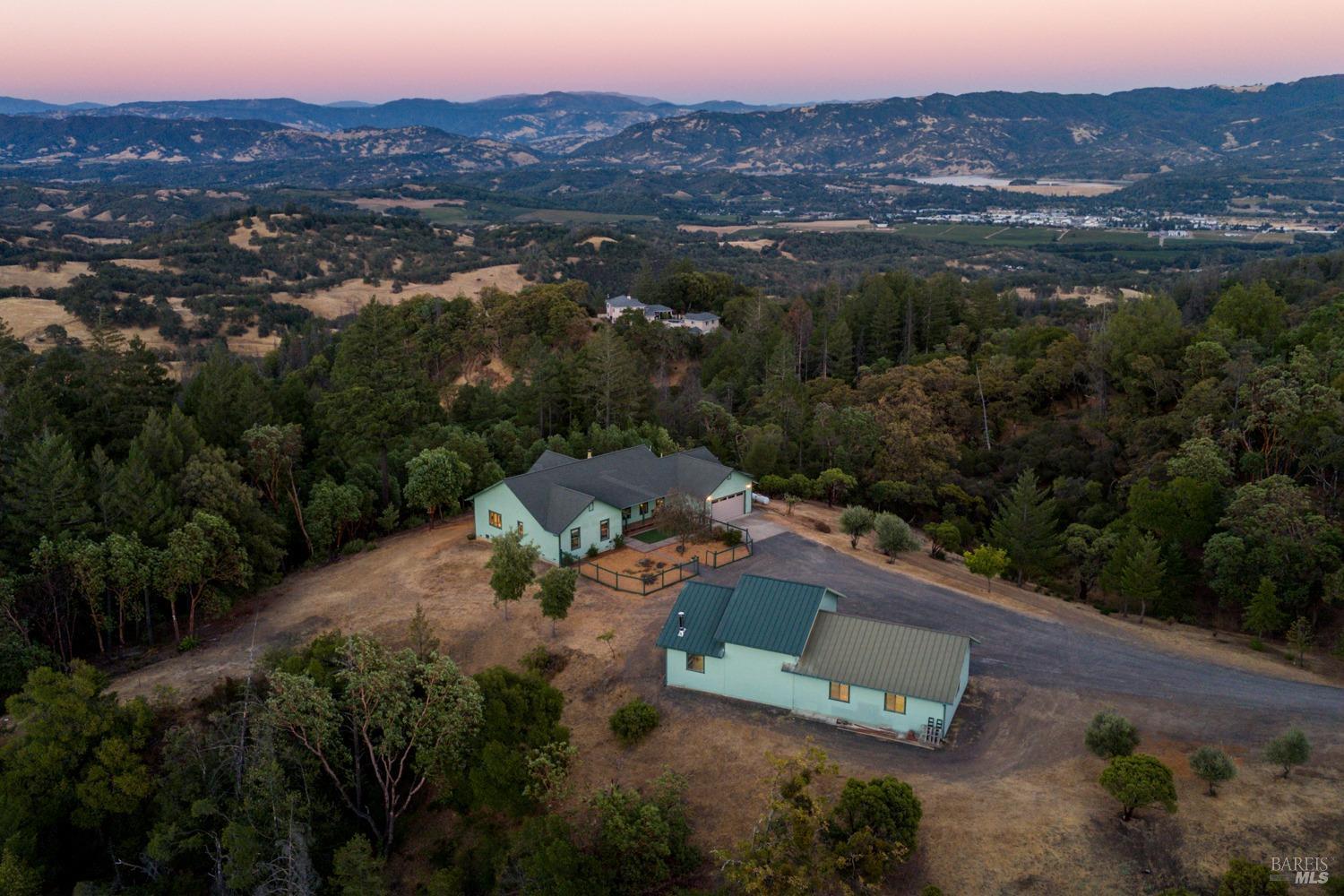 Detail Gallery Image 1 of 1 For 4200 Orr Springs Rd, Ukiah,  CA 95482 - 3 Beds | 2/1 Baths