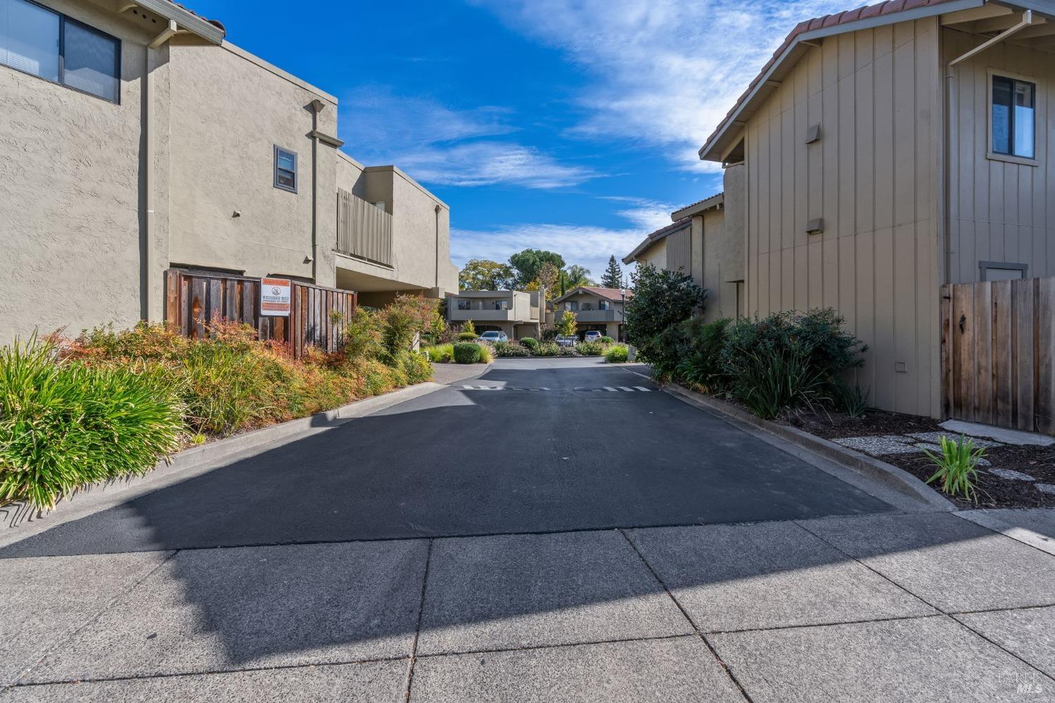 Detail Gallery Image 57 of 57 For 830 2nd St, Sonoma,  CA 95476 - 3 Beds | 2/1 Baths