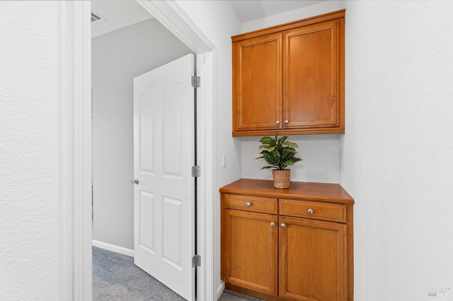 Detail Gallery Image 34 of 63 For 340 Sundance Ave, Vallejo,  CA 94592 - 3 Beds | 2/1 Baths