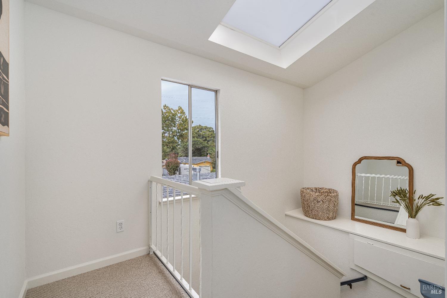 Detail Gallery Image 16 of 50 For 18631 Manzanita Rd, Sonoma,  CA 95476 - 5 Beds | 4 Baths