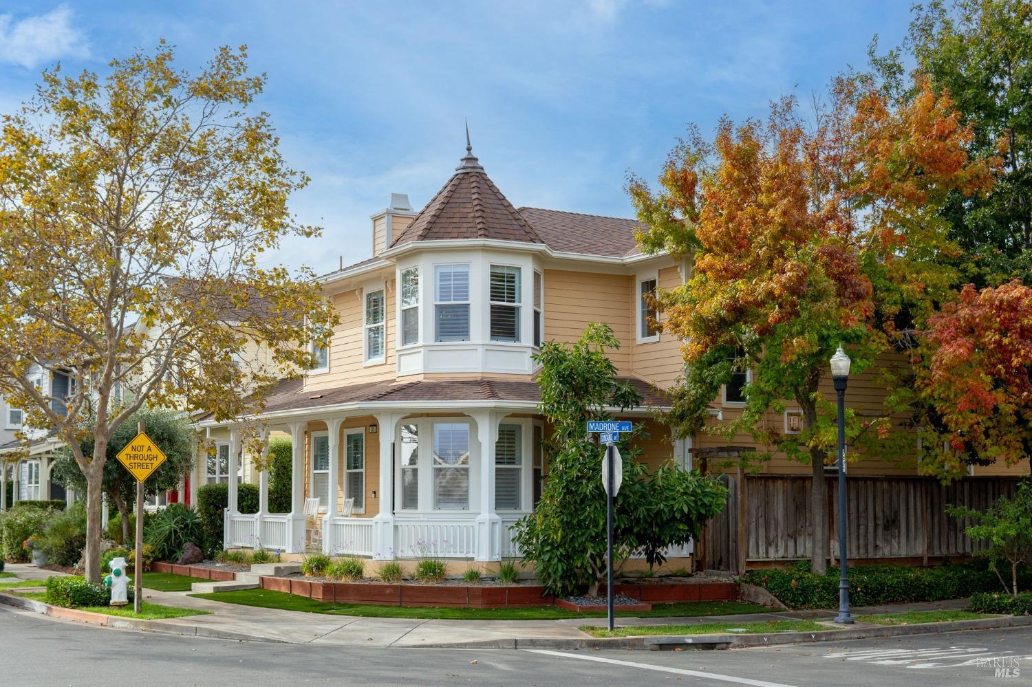 Detail Gallery Image 2 of 63 For 340 Sundance Ave, Vallejo,  CA 94592 - 3 Beds | 2/1 Baths