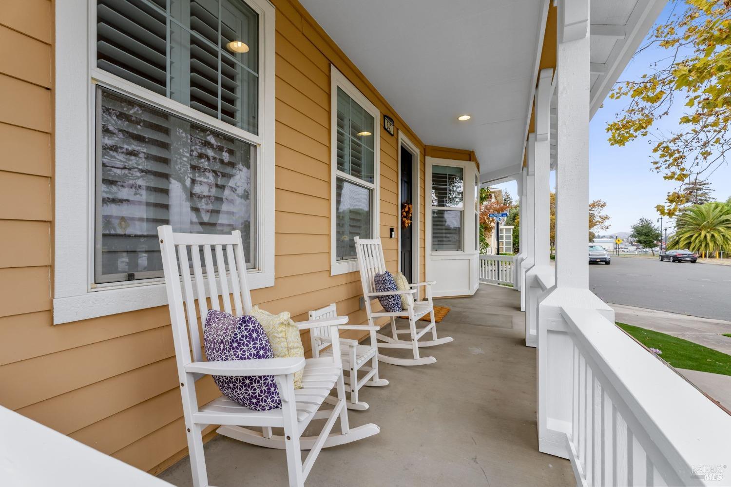 Detail Gallery Image 5 of 63 For 340 Sundance Ave, Vallejo,  CA 94592 - 3 Beds | 2/1 Baths