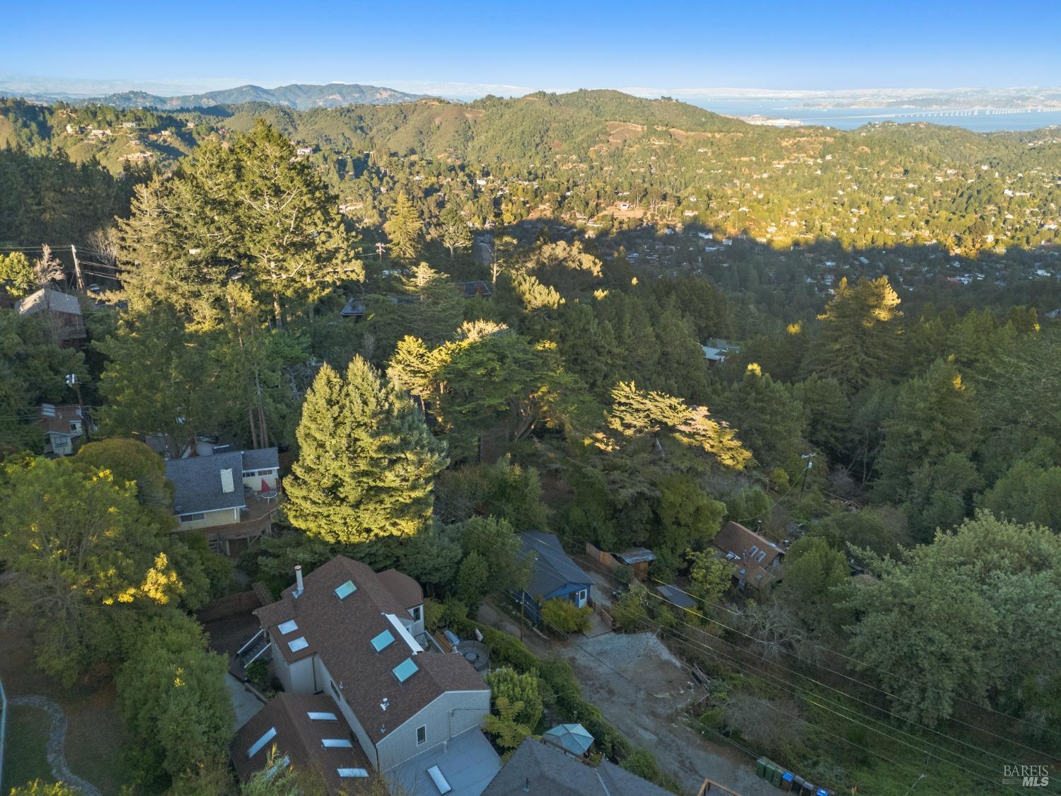 Detail Gallery Image 47 of 54 For 192 Adams Ave, Mill Valley,  CA 94941 - 2 Beds | 2 Baths