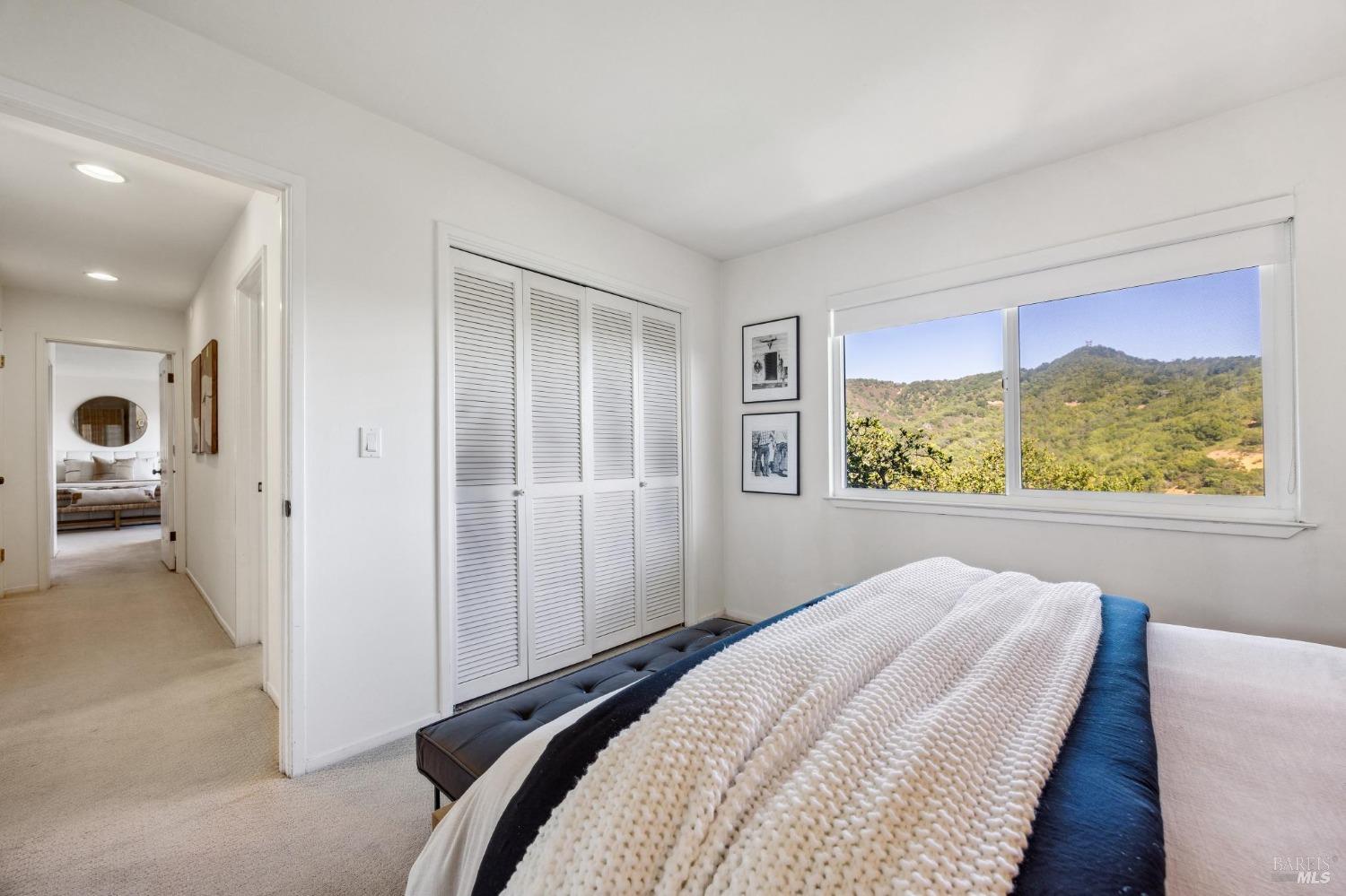 Detail Gallery Image 45 of 56 For 40 Aquinas Dr, San Rafael,  CA 94901 - 3 Beds | 2/1 Baths