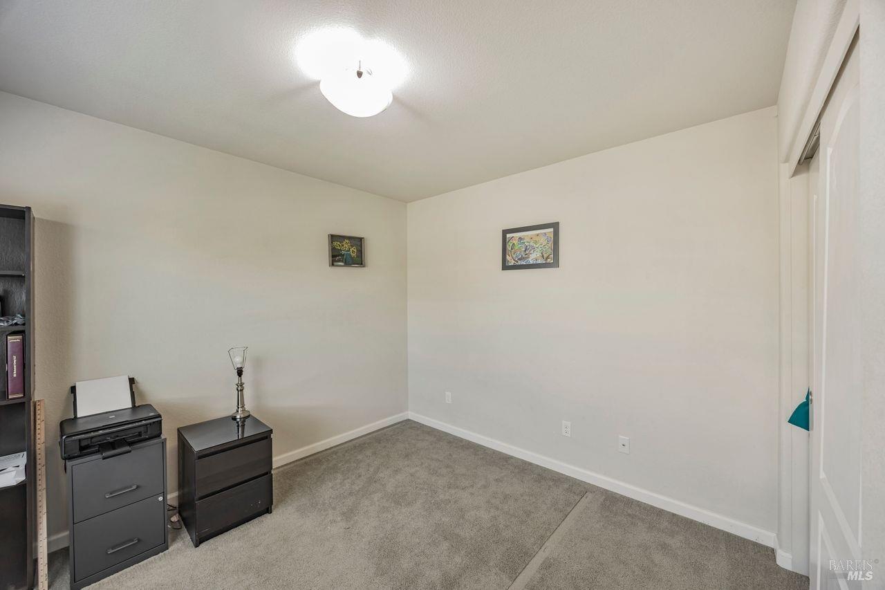 Detail Gallery Image 24 of 37 For 2425 San Miguel Ave, Santa Rosa,  CA 95403 - 3 Beds | 2/1 Baths