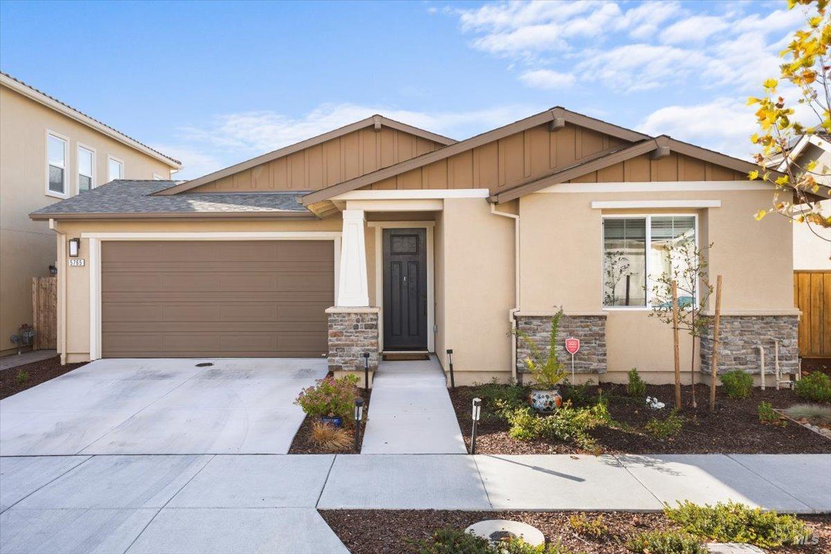 Detail Gallery Image 1 of 26 For 5765 Kassandra Pl, Rohnert Park,  CA 94928 - 3 Beds | 2/1 Baths