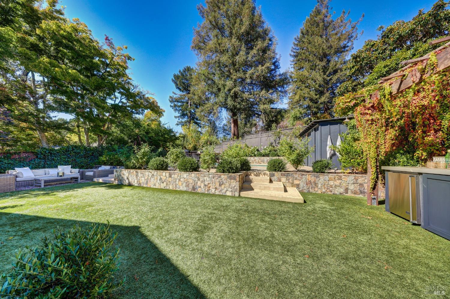 Detail Gallery Image 53 of 68 For 48 Calumet Ave, San Anselmo,  CA 94960 - 3 Beds | 2 Baths