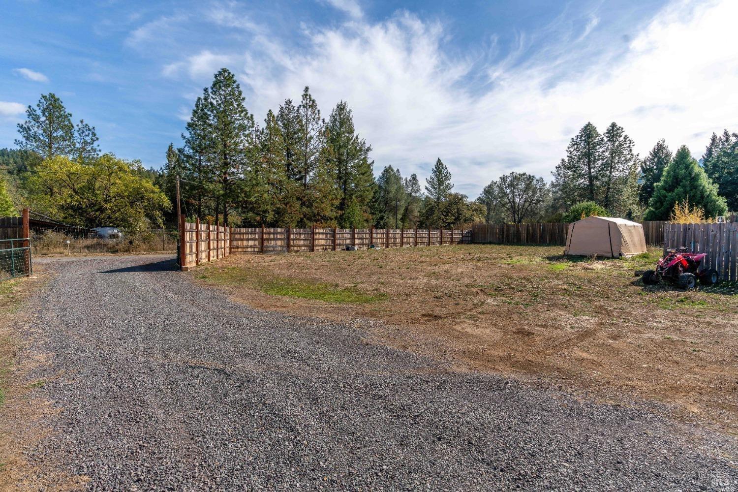 Detail Gallery Image 2 of 30 For 17560 Van Arsdale Rd, Potter Valley,  CA 95469 - 3 Beds | 2 Baths