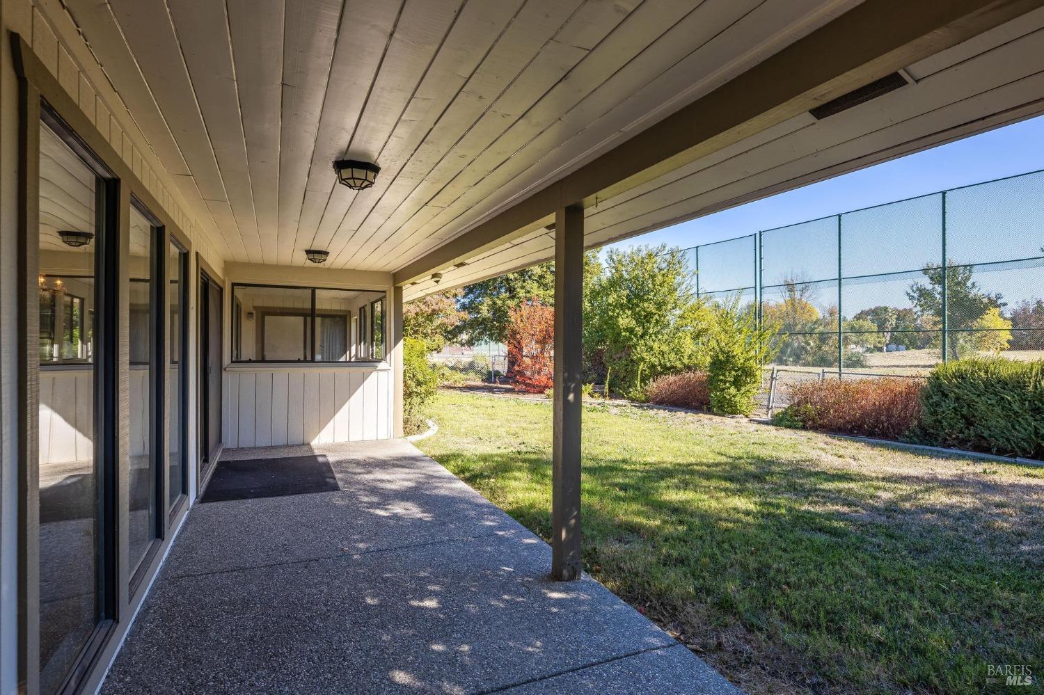 Detail Gallery Image 38 of 56 For 580 Yellowstone Dr, Vacaville,  CA 95687 - 2 Beds | 2 Baths