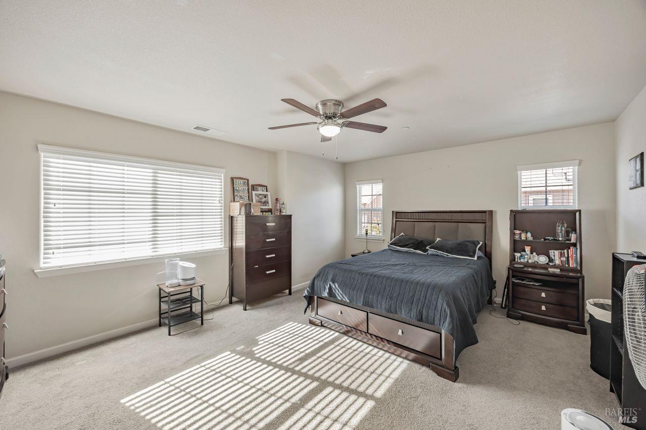 Detail Gallery Image 19 of 37 For 2425 San Miguel Ave, Santa Rosa,  CA 95403 - 3 Beds | 2/1 Baths