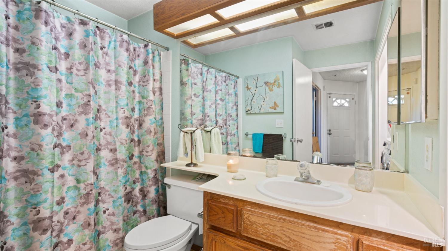 Detail Gallery Image 21 of 30 For 105 Devonwood Unkn, Hercules,  CA 94547 - 2 Beds | 2 Baths