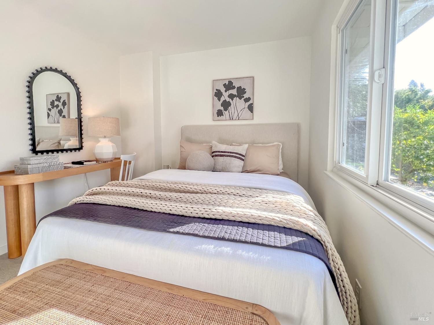 Detail Gallery Image 50 of 77 For 57 Meadow Dr, Mill Valley,  CA 94941 - 4 Beds | 2 Baths