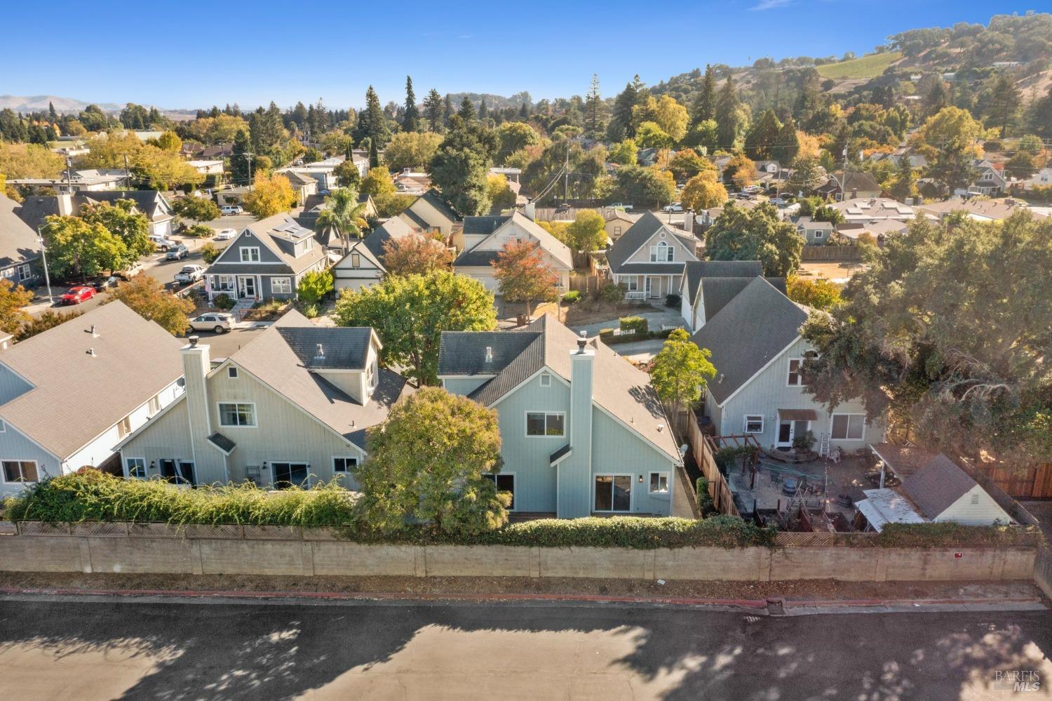 Detail Gallery Image 35 of 37 For 139 Cherryview Ct, Napa,  CA 94558 - 3 Beds | 2/1 Baths