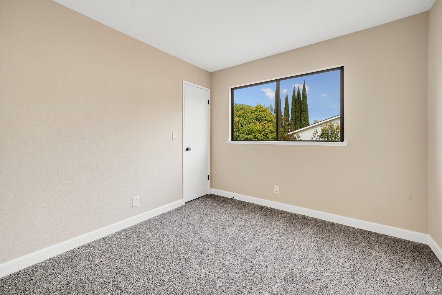 Detail Gallery Image 35 of 53 For 3273 Arroyo Dr, Fairfield,  CA 94533 - 4 Beds | 2/1 Baths