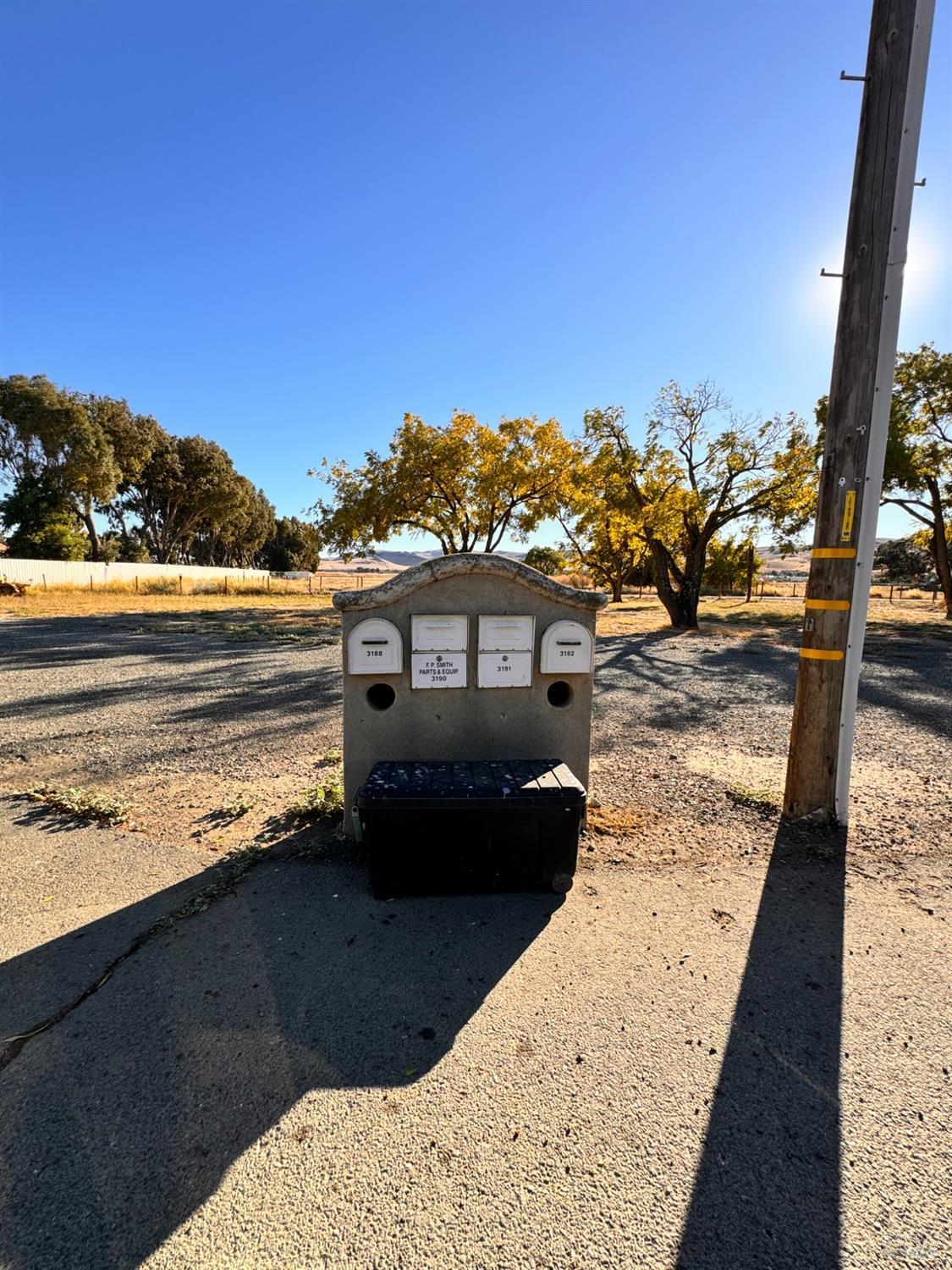 Detail Gallery Image 36 of 39 For 3192 Smith Dr, Fairfield,  CA 94534 - 3 Beds | 1 Baths