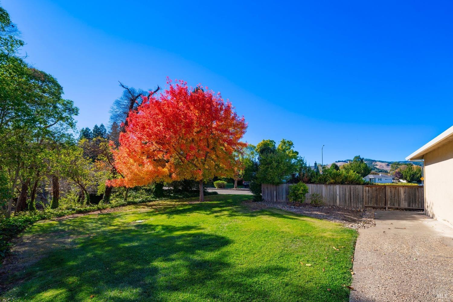 Detail Gallery Image 23 of 23 For 270 Temelec Cir, Sonoma,  CA 95476 - 2 Beds | 2 Baths