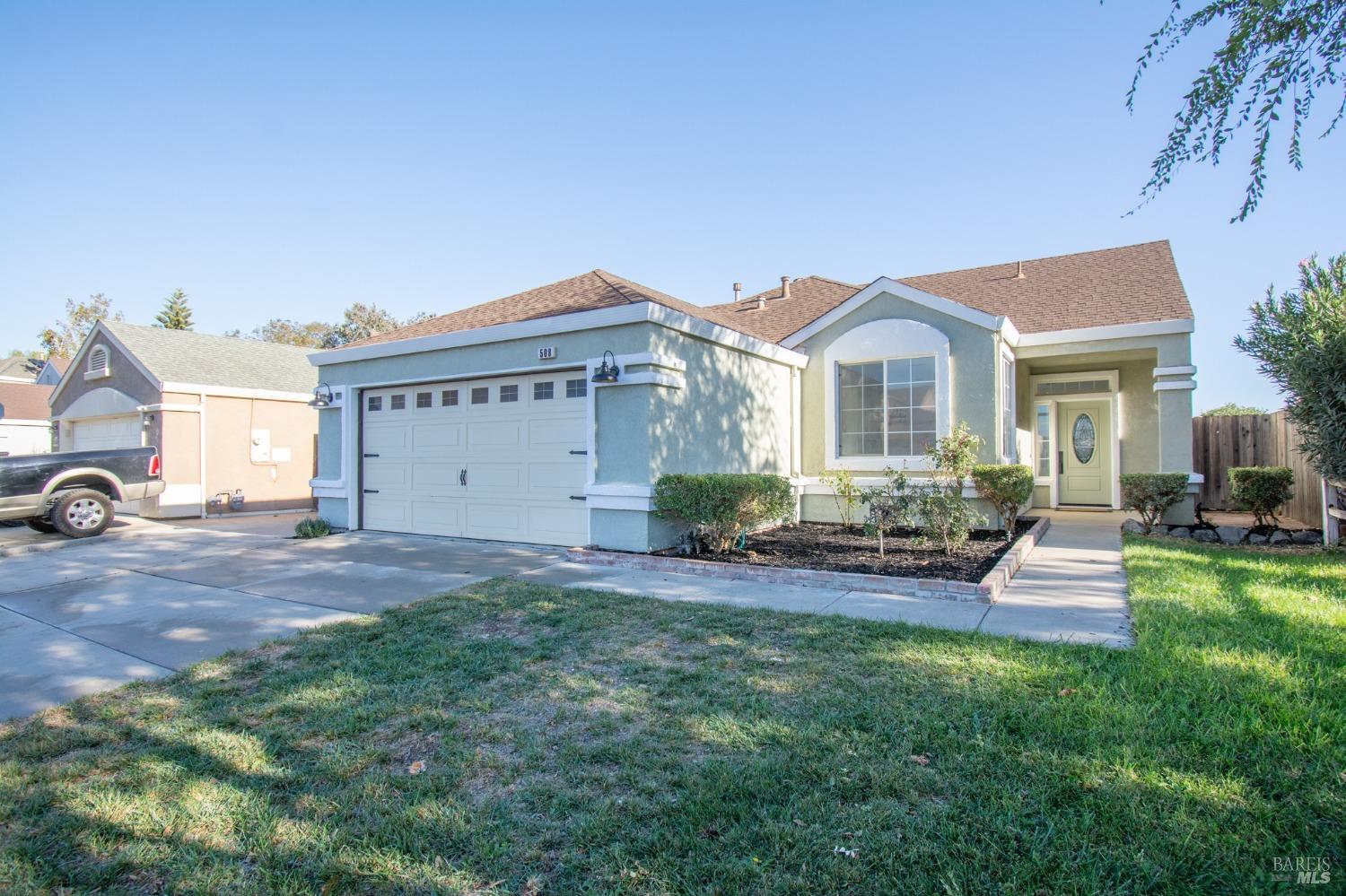 Detail Gallery Image 1 of 39 For 508 De Flores Cir, Rio Vista,  CA 94571 - 4 Beds | 2 Baths