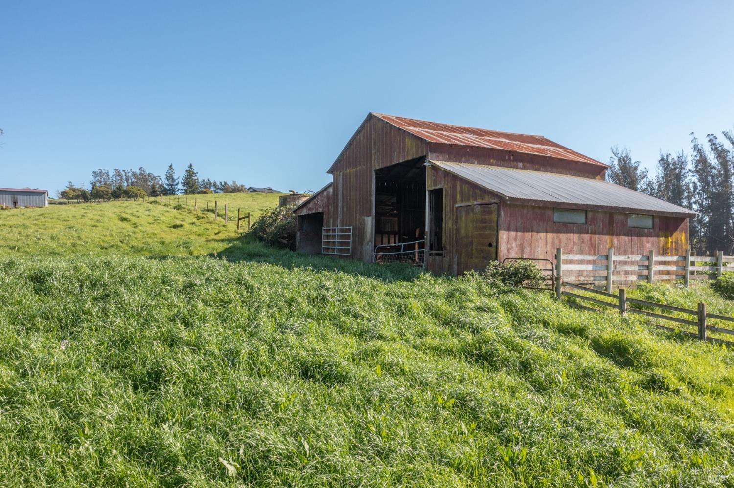 Detail Gallery Image 24 of 46 For 840 W Railroad Ave, Cotati,  CA 94931 - 3 Beds | 2 Baths