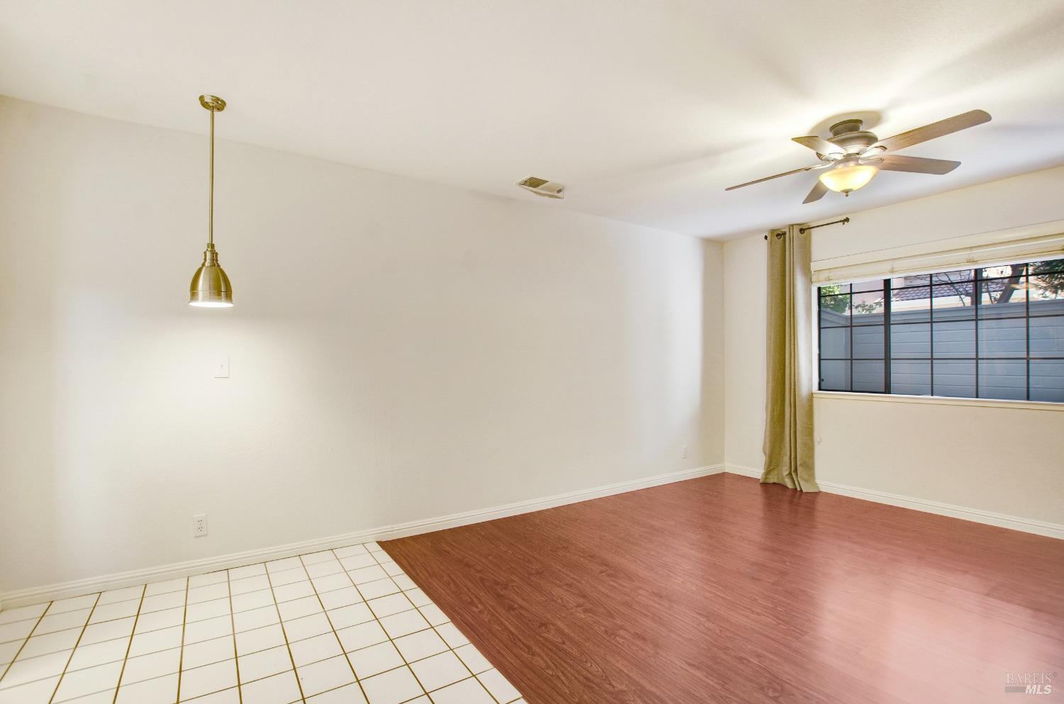 Detail Gallery Image 13 of 22 For 1673 Novato Blvd #2,  Novato,  CA 94947 - 2 Beds | 2/1 Baths