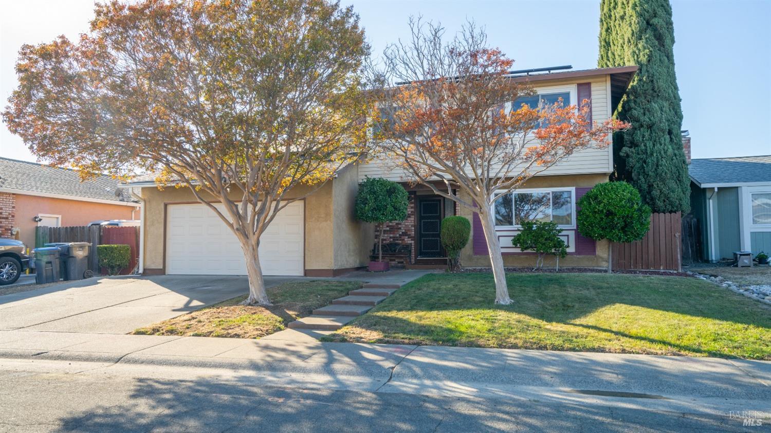 Detail Gallery Image 1 of 44 For 820 Scoter Way, Suisun City,  CA 94585 - 4 Beds | 2/1 Baths