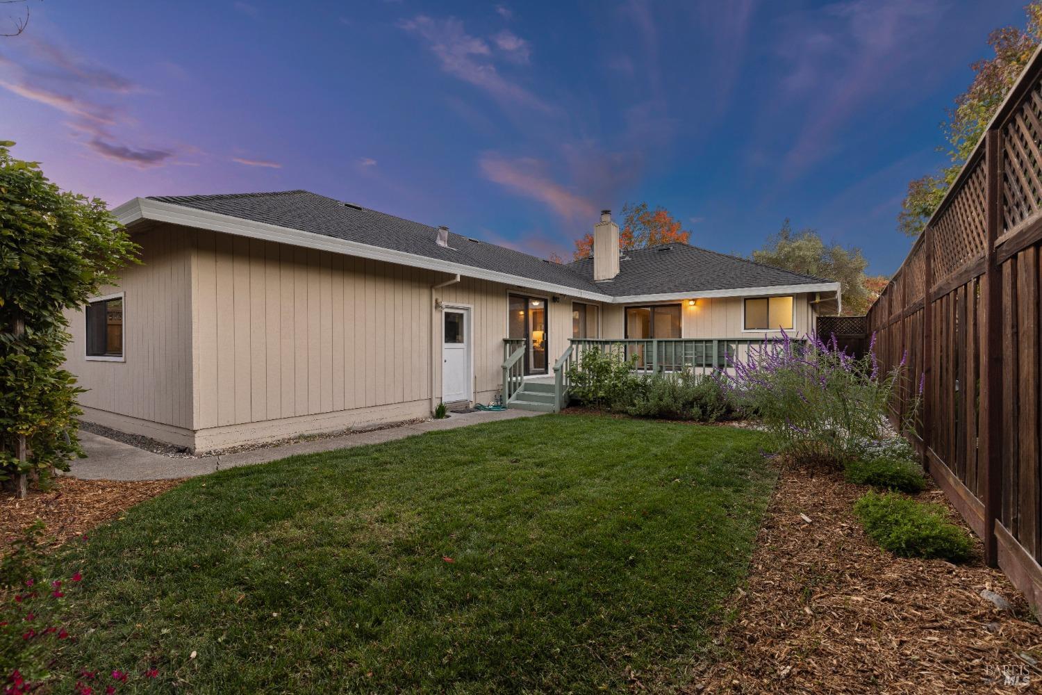 Detail Gallery Image 37 of 42 For 6651 Greenmeadow Ct, Santa Rosa,  CA 95409 - 3 Beds | 2 Baths