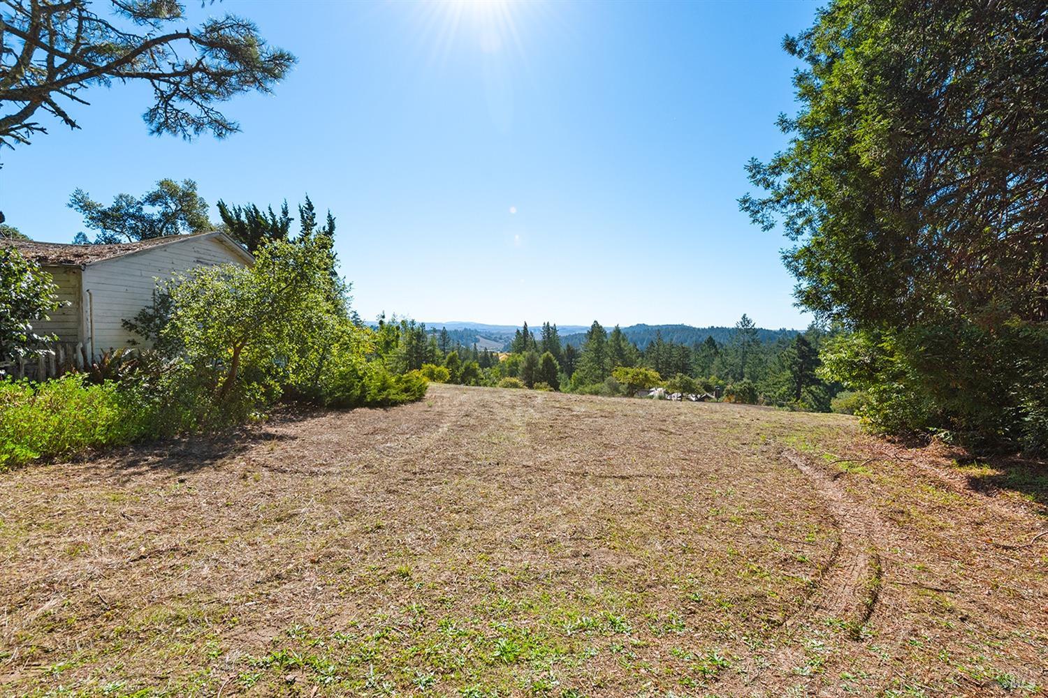 Detail Gallery Image 19 of 26 For 12089 Fiori Ln, Sebastopol,  CA 95472 - 2 Beds | 1 Baths