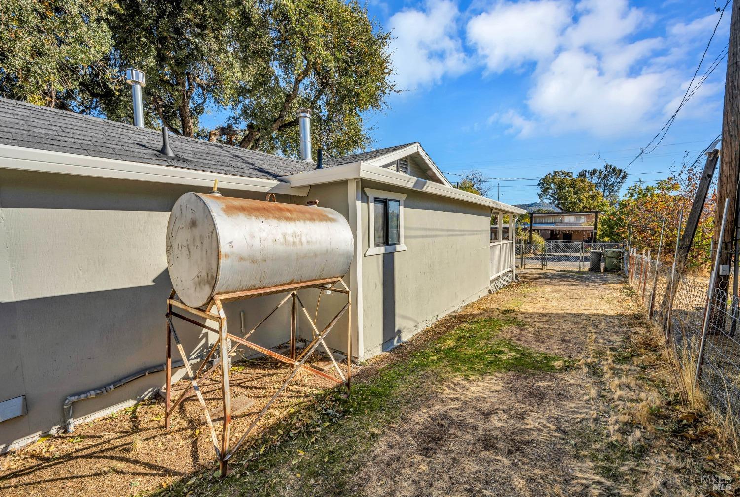 Detail Gallery Image 23 of 23 For 12940 1st St, Clearlake Oaks,  CA 95423 - 2 Beds | 2 Baths