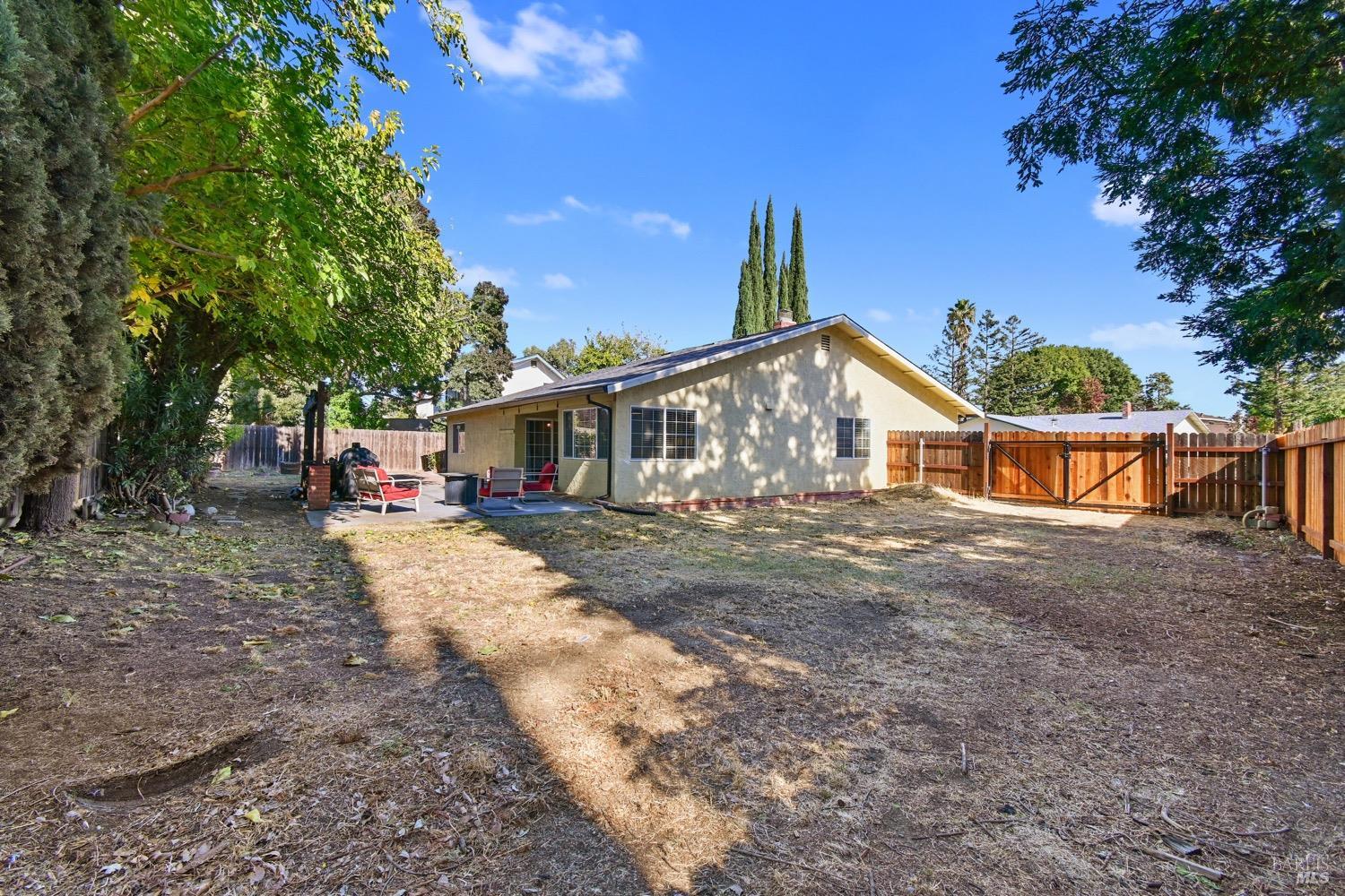 Detail Gallery Image 45 of 45 For 136 Providence Pl, Vacaville,  CA 95687 - 4 Beds | 2 Baths