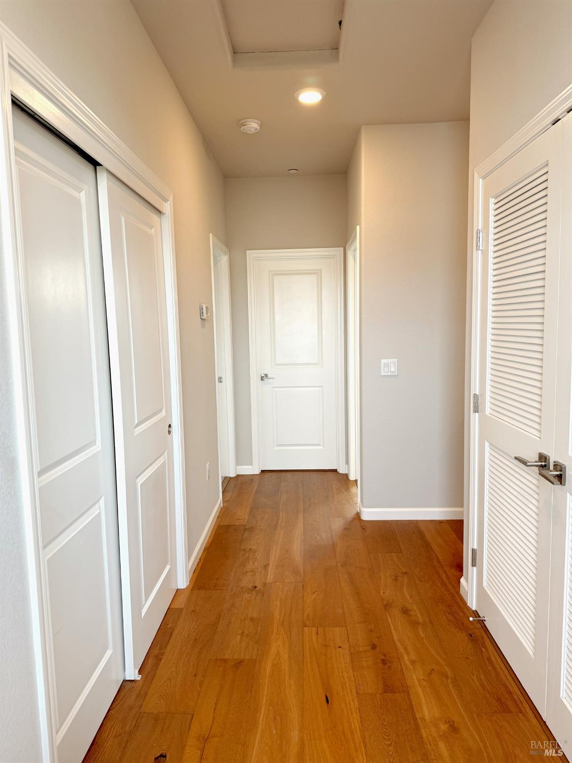 Detail Gallery Image 19 of 42 For 3716 Crestview Dr, Santa Rosa,  CA 95403 - 3 Beds | 2/1 Baths