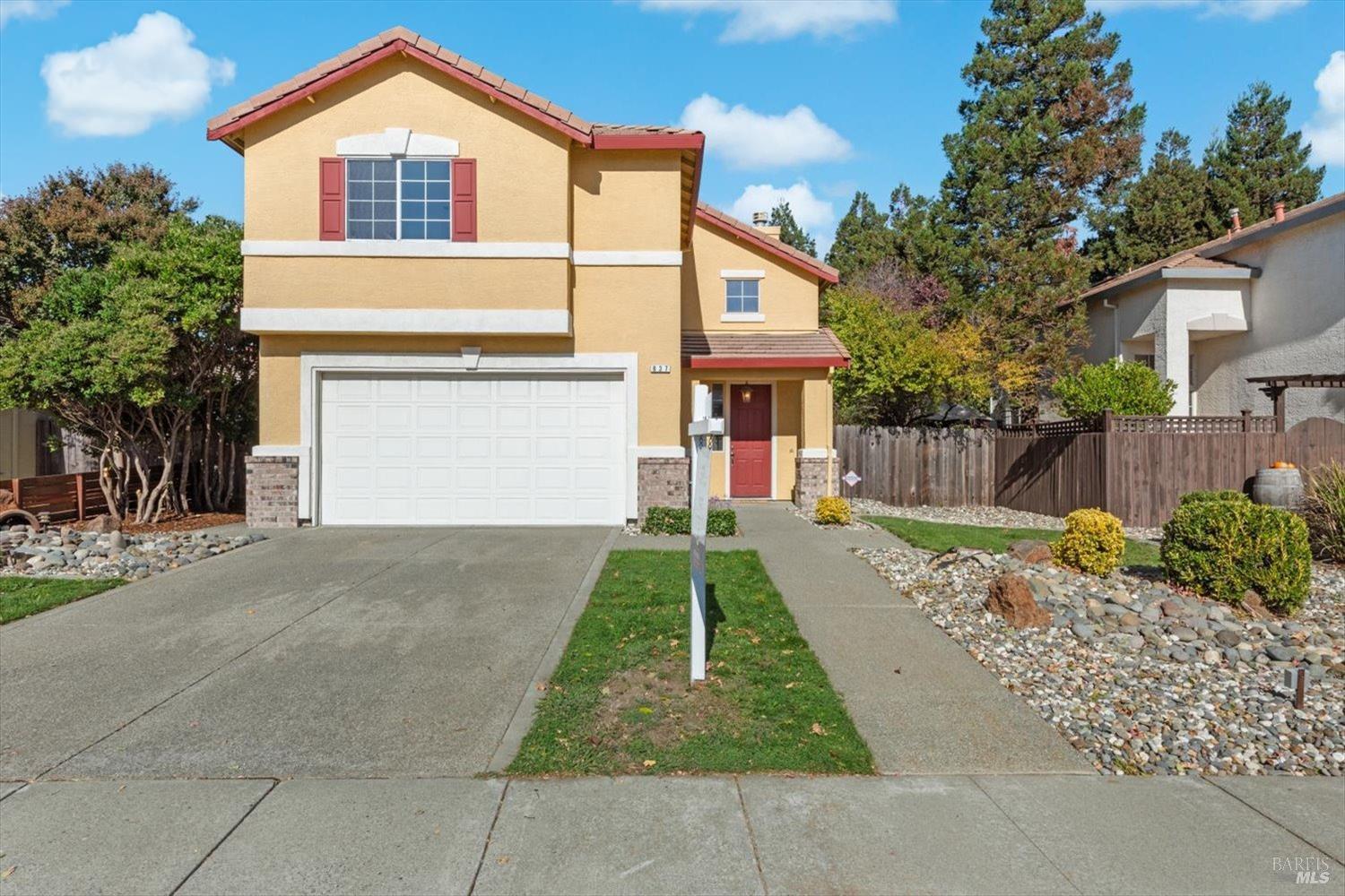 Detail Gallery Image 2 of 54 For 837 Cedarcrest Dr, Vacaville,  CA 95687 - 3 Beds | 2/1 Baths