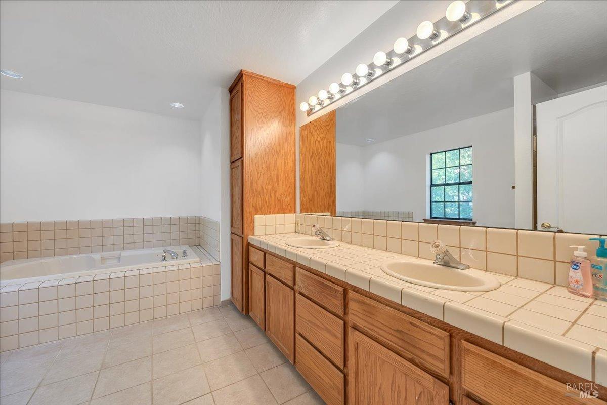 Detail Gallery Image 28 of 39 For 19828 Greenview Dr, Twain Harte,  CA 95383 - 3 Beds | 2 Baths