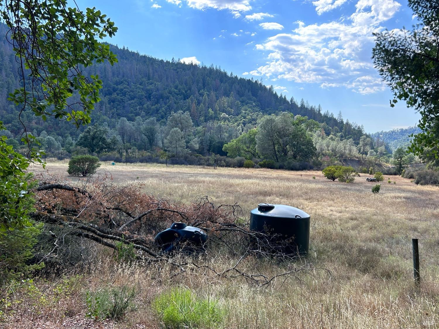 Detail Gallery Image 20 of 52 For 73080 Hill Rd, Covelo,  CA 95428 - 1 Beds | 1 Baths