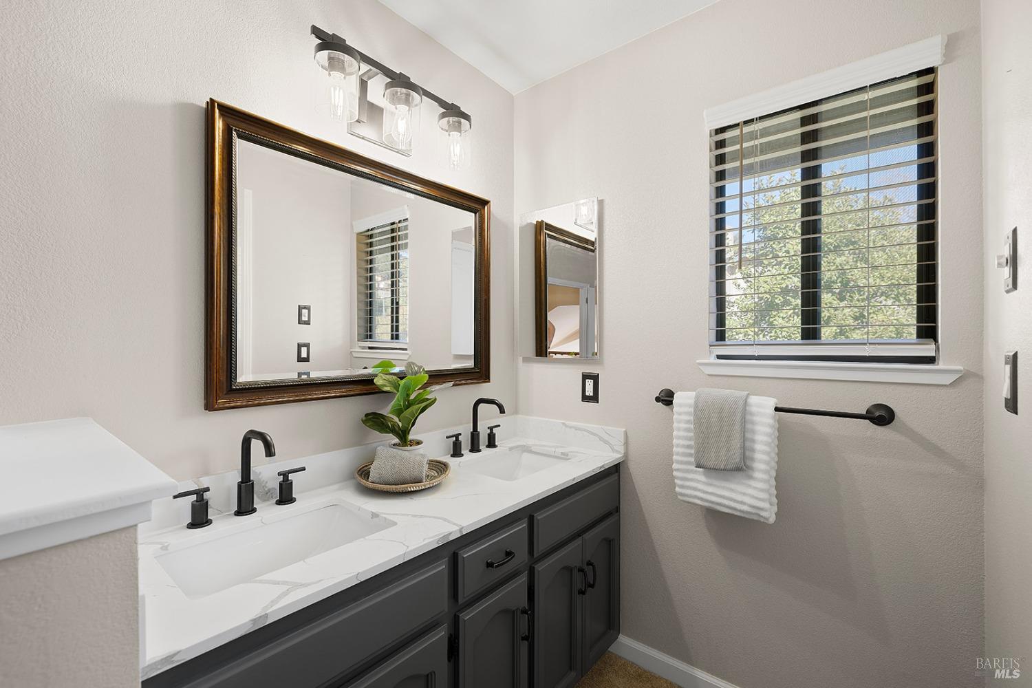 Detail Gallery Image 40 of 73 For 388 Circulo Real Unkn, Santa Rosa,  CA 95403 - 4 Beds | 2/1 Baths