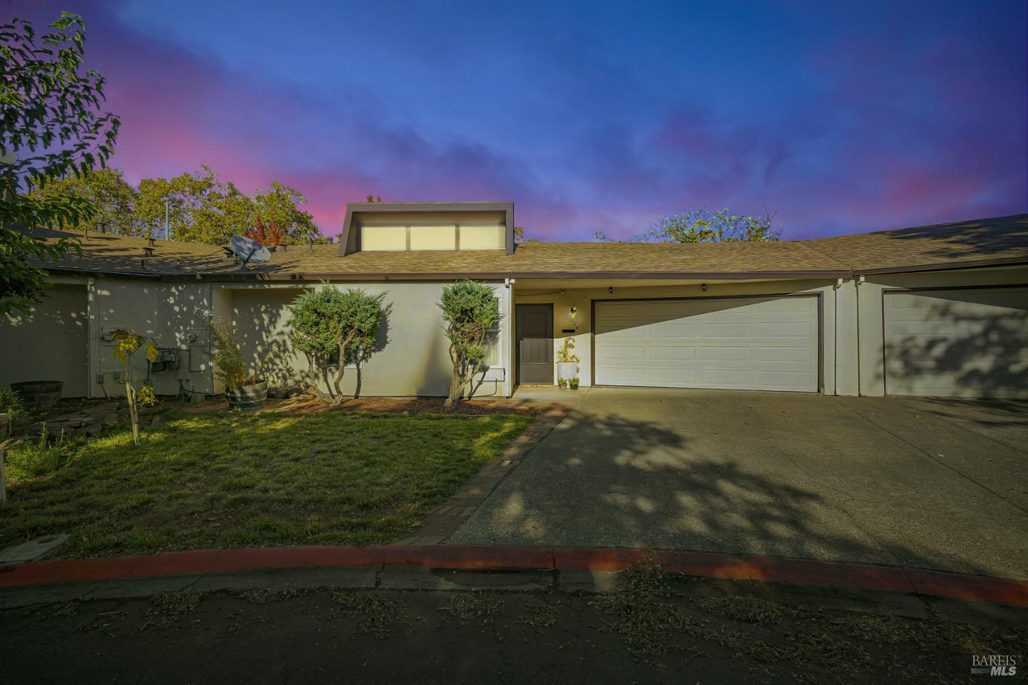 Detail Gallery Image 35 of 35 For 1004 Ruth Pl, Santa Rosa,  CA 95401 - 3 Beds | 2 Baths