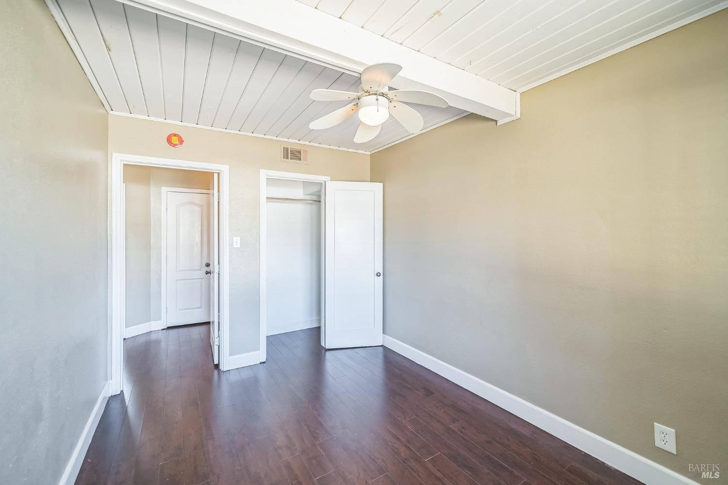 Detail Gallery Image 14 of 31 For 325 Bell Ave, Fairfield,  CA 94533 - 3 Beds | 1 Baths