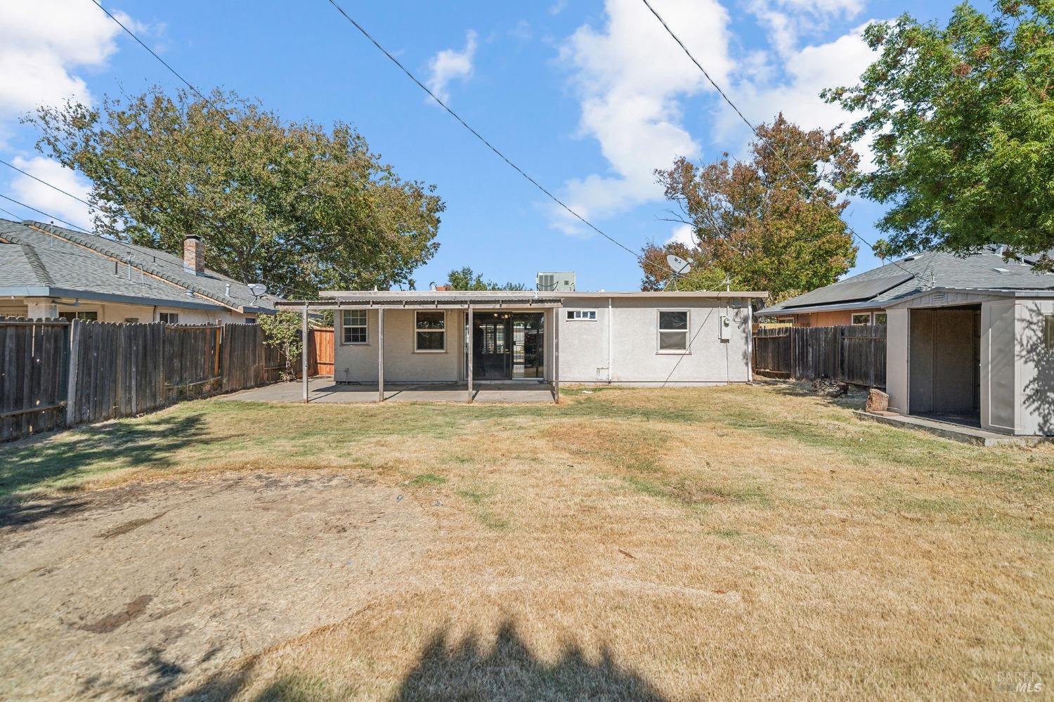 Detail Gallery Image 31 of 31 For 325 Bell Ave, Fairfield,  CA 94533 - 3 Beds | 1 Baths