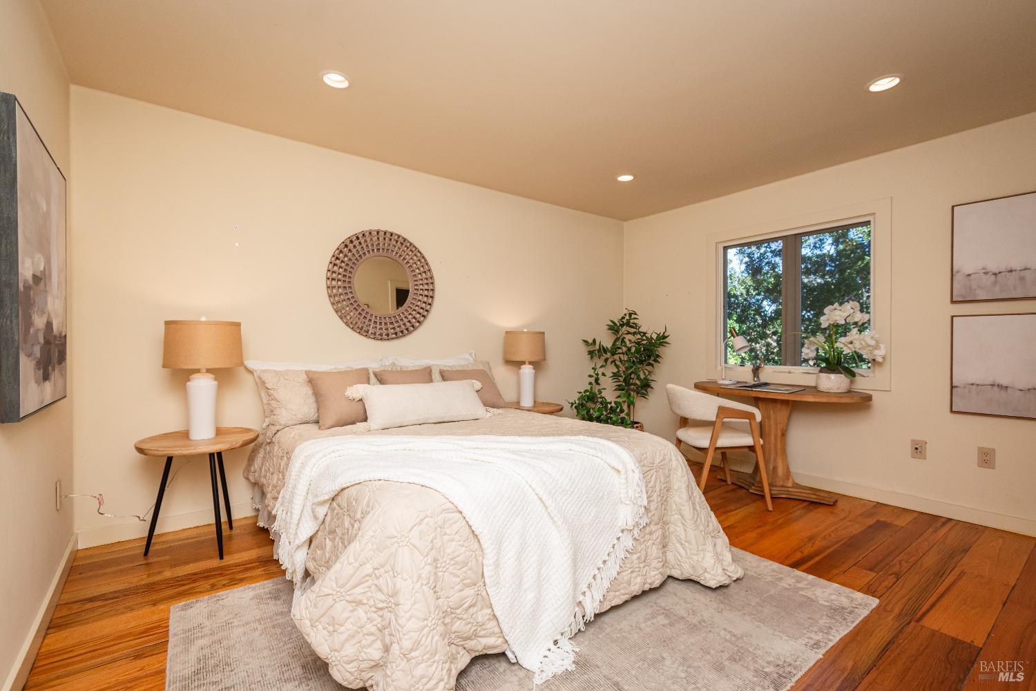 Detail Gallery Image 36 of 51 For 193 Tamal Vista Dr, San Rafael,  CA 94901 - 3 Beds | 2/1 Baths